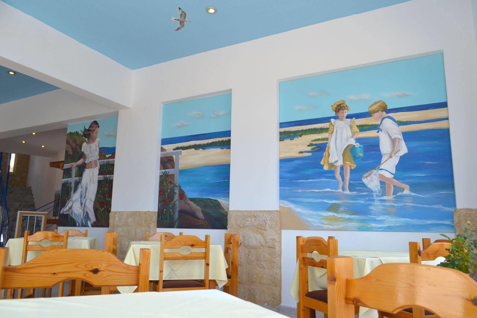 Hotel Summer Breeze